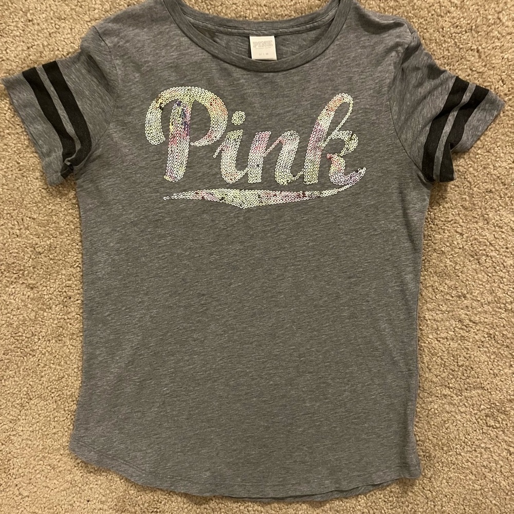 VS PINK TEE